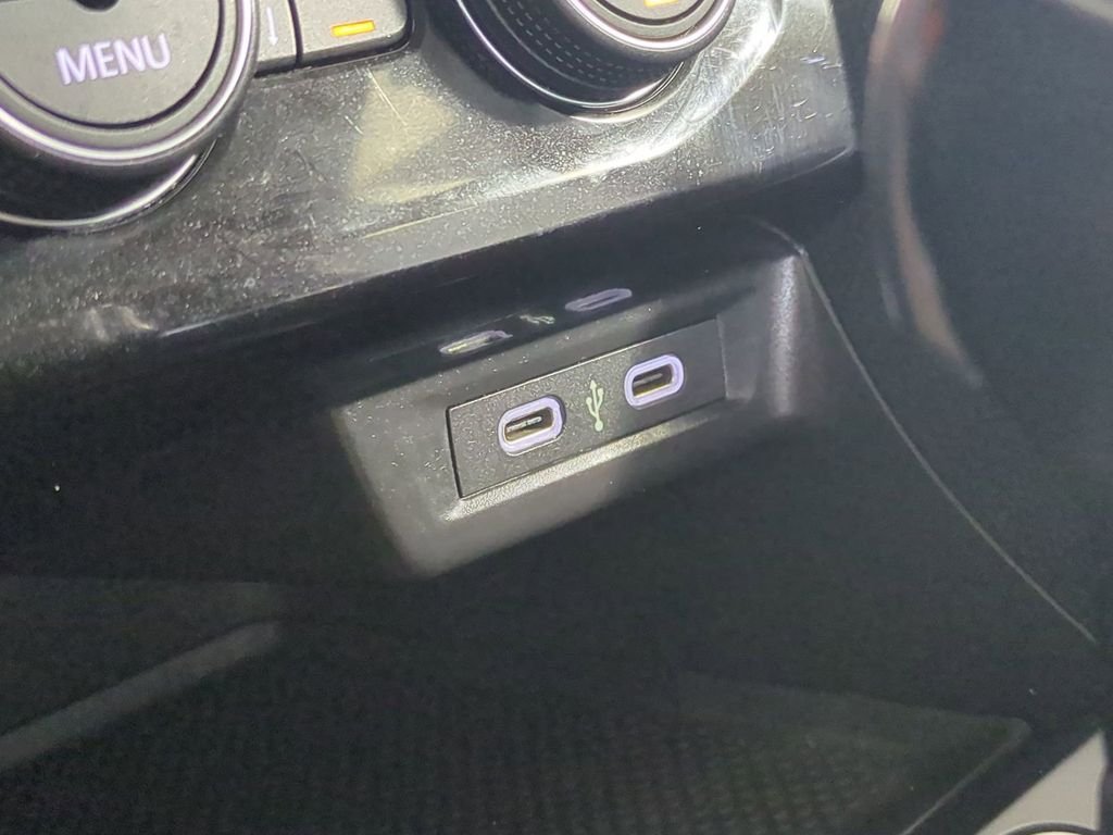2024 Volkswagen Jetta SE - Photo 23