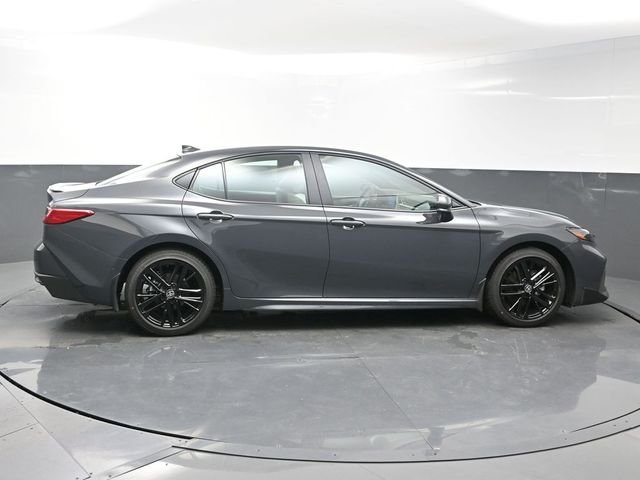 Used 2026  Toyota SE image 8