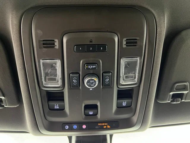 Used 2021 Gray GMC SLT image 28