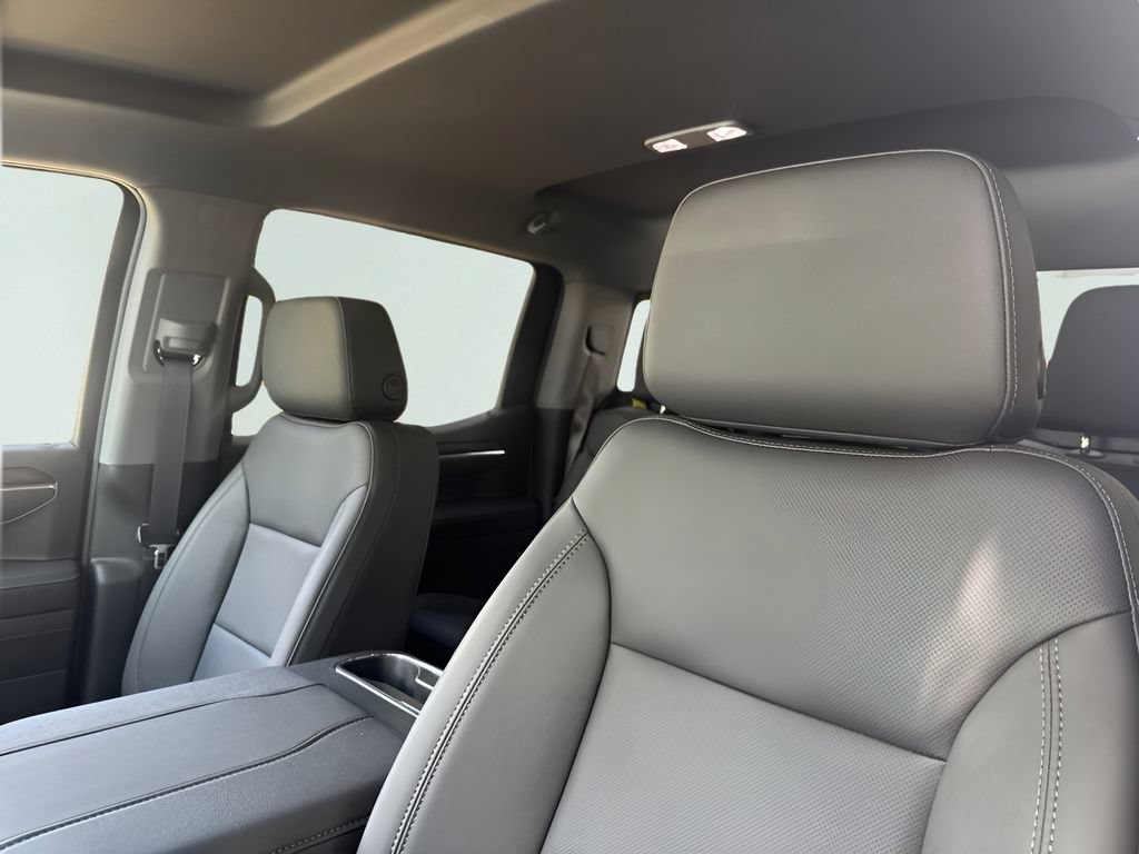 New 2026 Onyx Black GMC SLT image 10