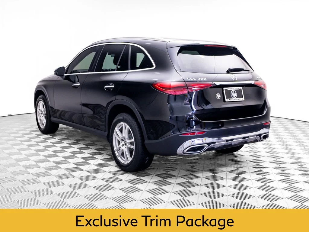 Used 2023 Black Mercedes-Benz GLC 300 image 3