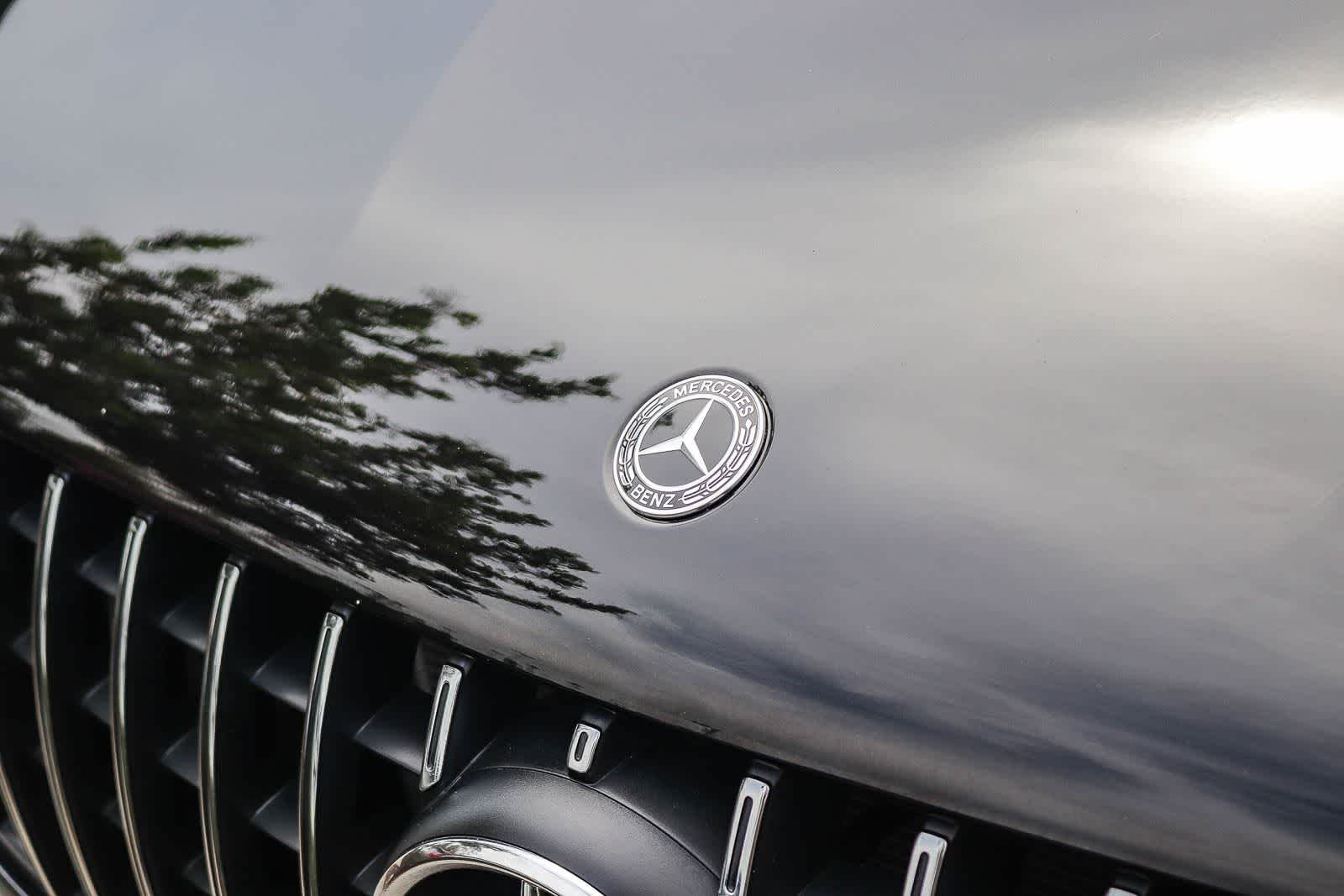 Used 2023 Obsidian Black Metallic Mercedes-Benz AMG® GLC 43 image 11