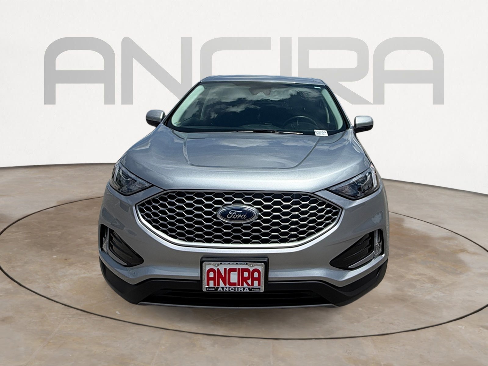 Used 2024 Silver Metallic Ford SEL image 5