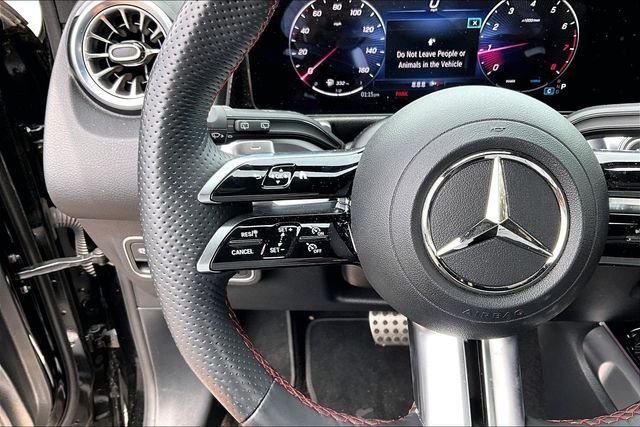 Used 2024 Black Mercedes-Benz GLB 250 image 10