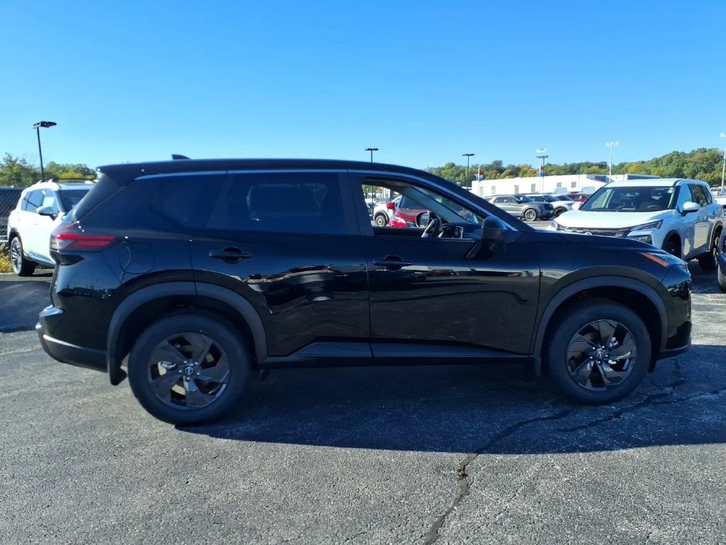 New 2026 Super Black Nissan SV image 2