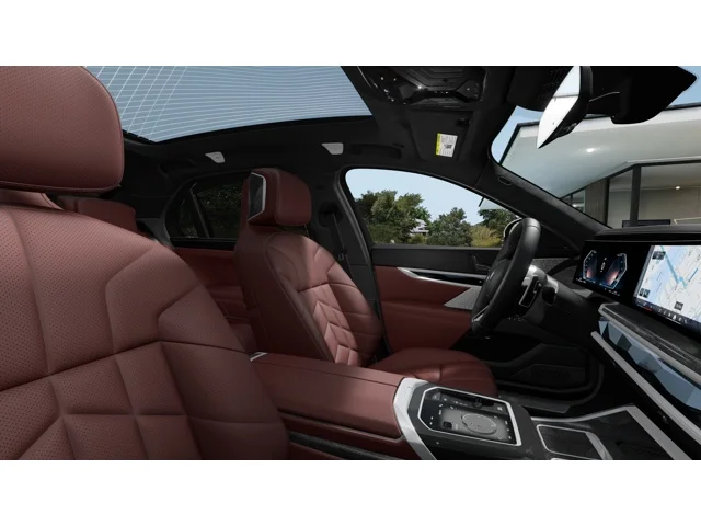New 2026 Mineral White Metallic BMW 760i xDrive image 9