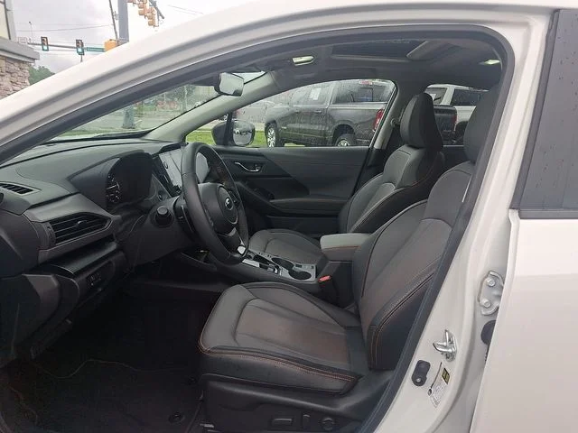 Used 2025 White Subaru Limited image 13