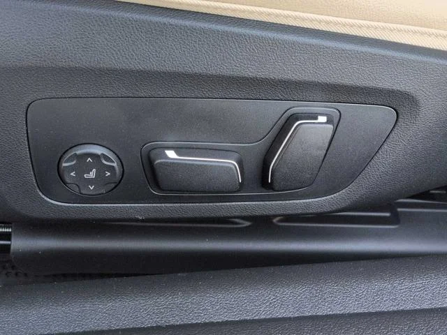 New 2027 Mineral White Metallic BMW 430i xDrive image 16