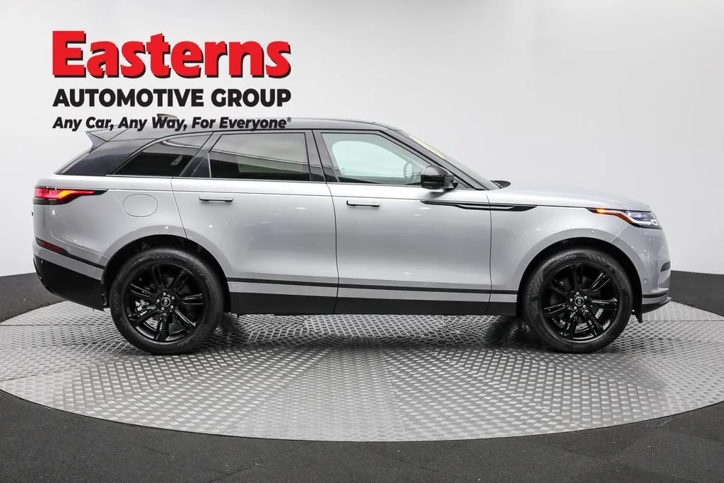 Used 2021 Gray Land Rover S image 4