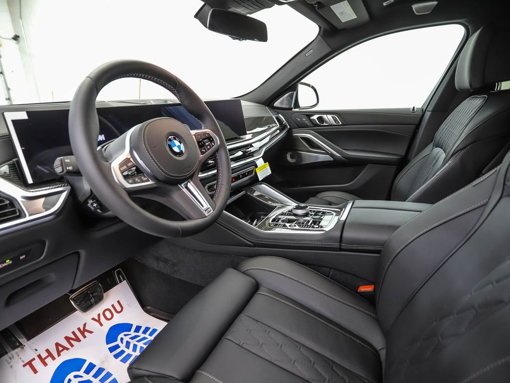 Used 2026 Black Sapphire Metallic BMW M60i image 10
