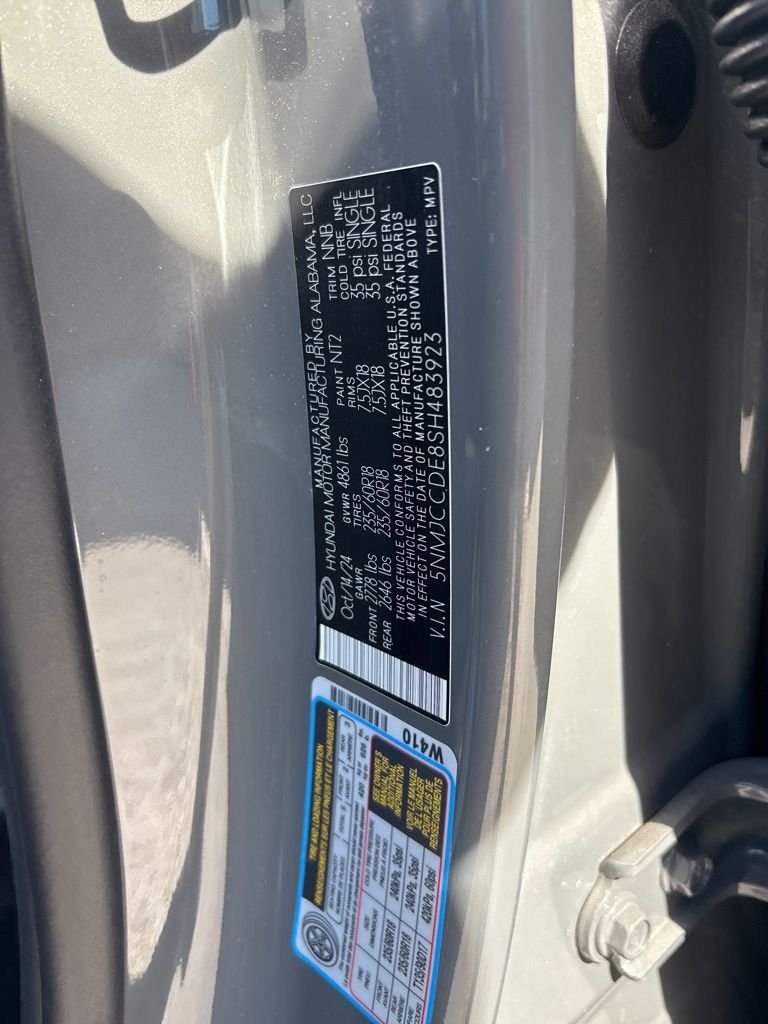 Certified Used 2025 Gray Hyundai SEL Convenience image 12