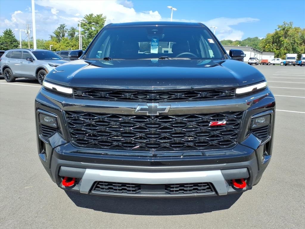Used 2026 MOSAIC BLACK META Chevrolet AWD Z71 image 11