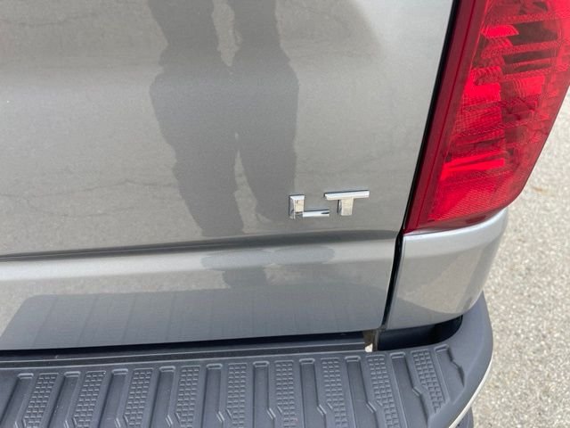 Used 2023 Sterling Gray Metallic Chevrolet LT image 25