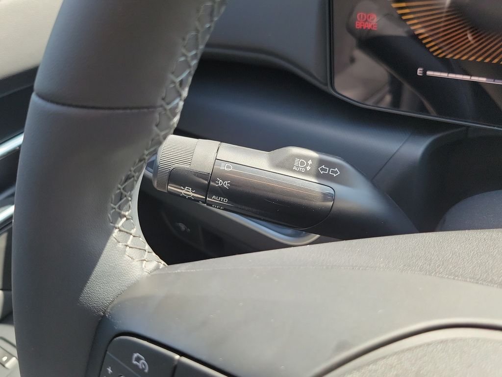 New 2026 Morning Haze Kia EX Hatchback image 27