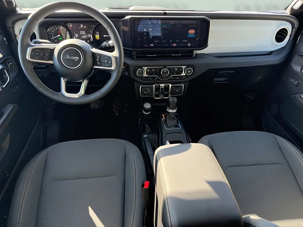 Used 2025 Black Jeep Sahara image 11