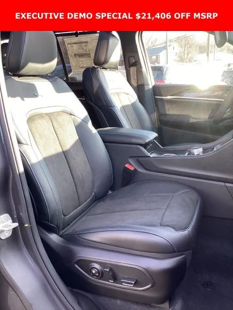 2023 Jeep Grand Cherokee Trailhawk 4xe - Photo 21
