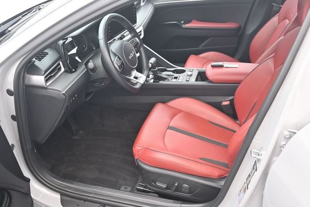 Used 2024 Gray Kia GT-Line image 14