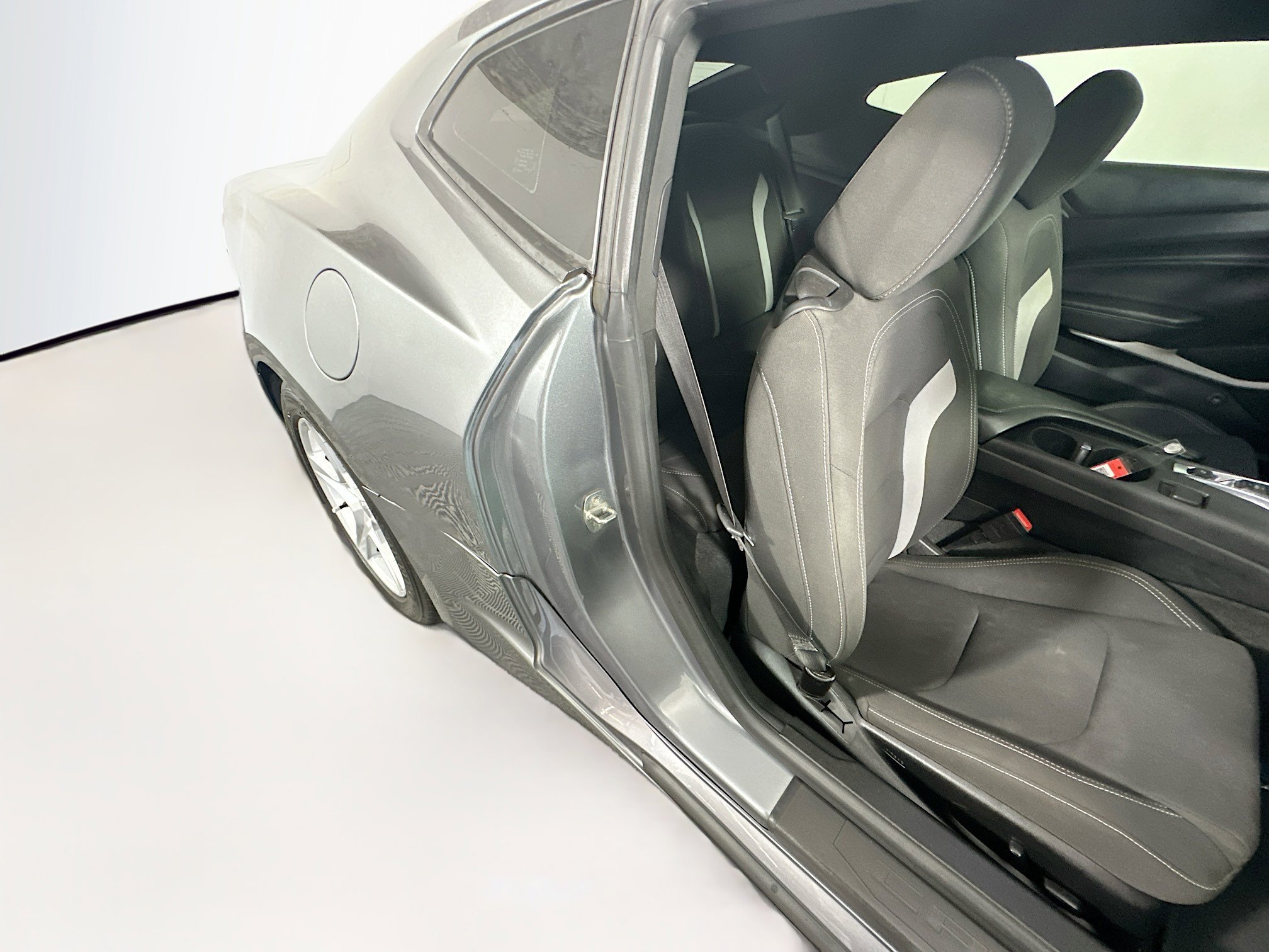 Used 2020 Satin Steel Gray Metallic Chevrolet 1LT image 27