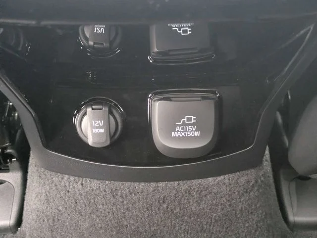 New 2026 Wolf Gray Kia S image 13