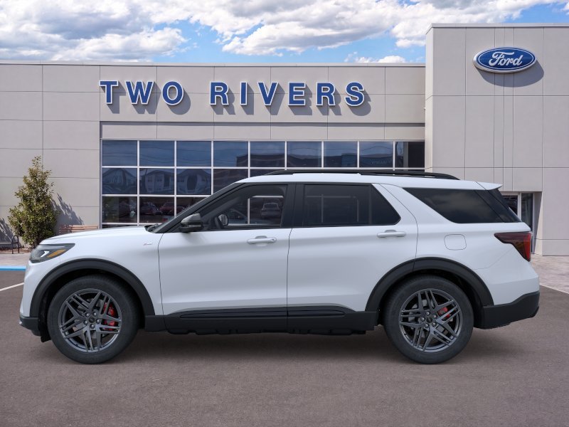 New 2026 Space White Metallic Ford ST-Line image 3