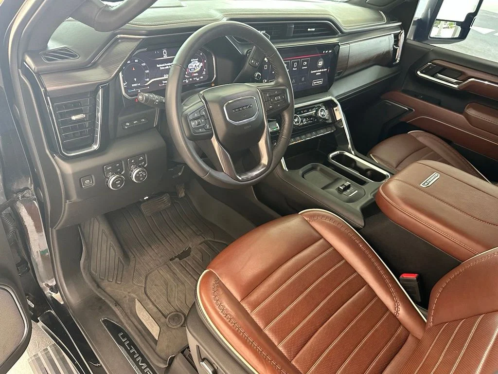 Used 2024 Black GMC Denali Ultimate image 14