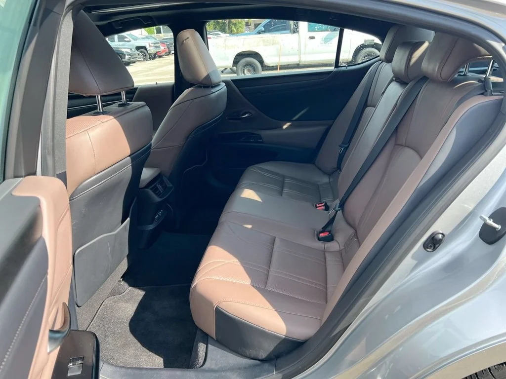 Certified Used 2024 IRIDIUM Lexus 350 Luxury image 19