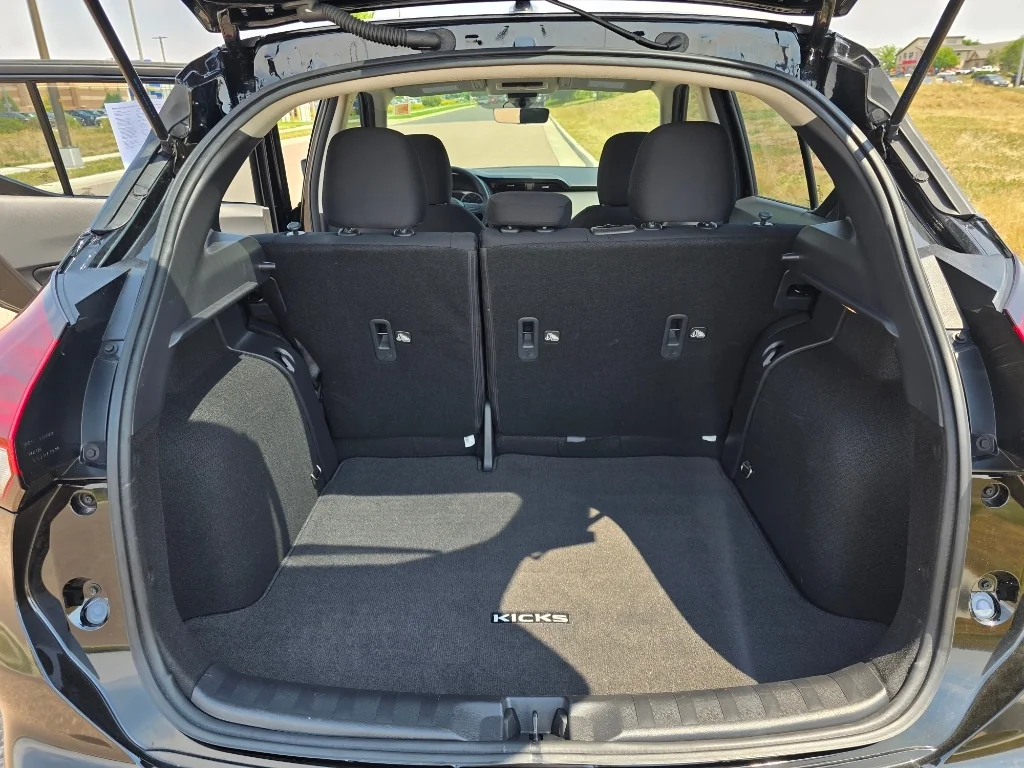 Used 2025 Super Black Nissan S image 29
