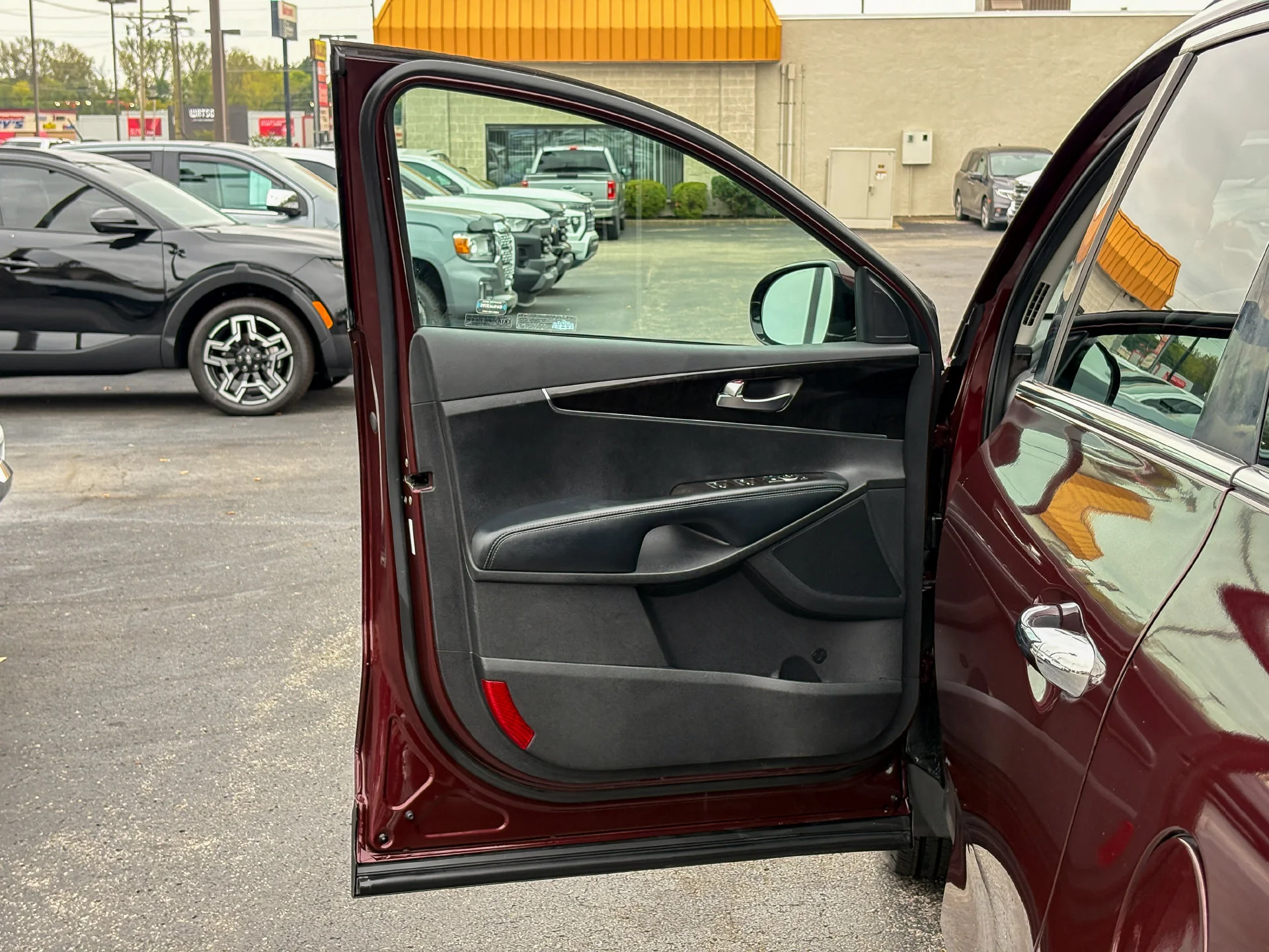 Used 2018 Purple Kia LX image 14