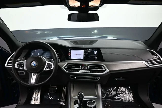 Used 2021 Blue BMW xDrive40i image 15