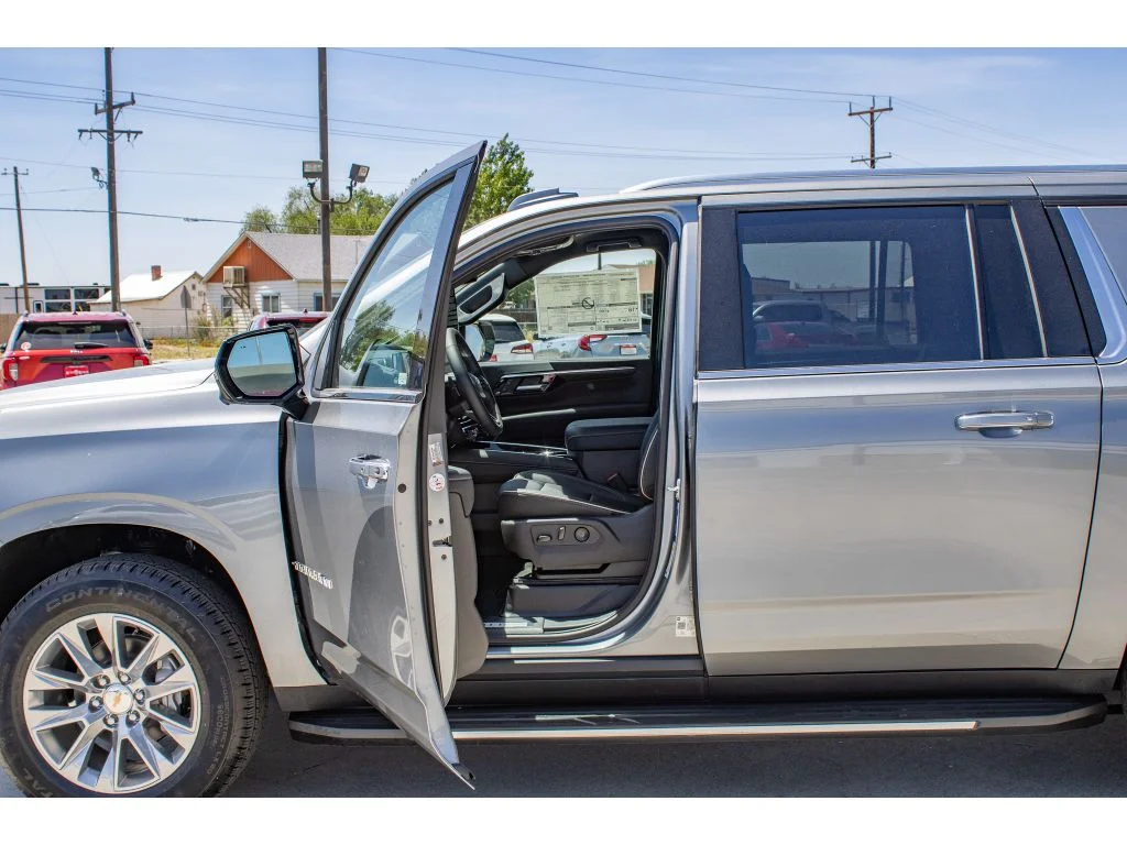 2026 Chevrolet Suburban Premier - Photo 33