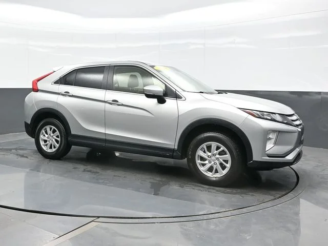Used 2019 Silver Mitsubishi ES image 7