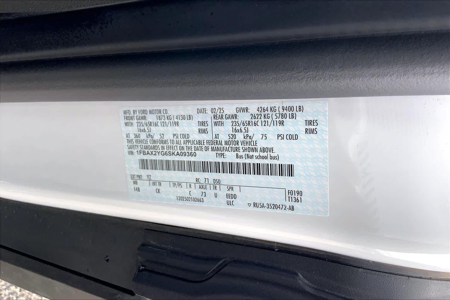 Used 2025 Oxford White Ford XLT image 35