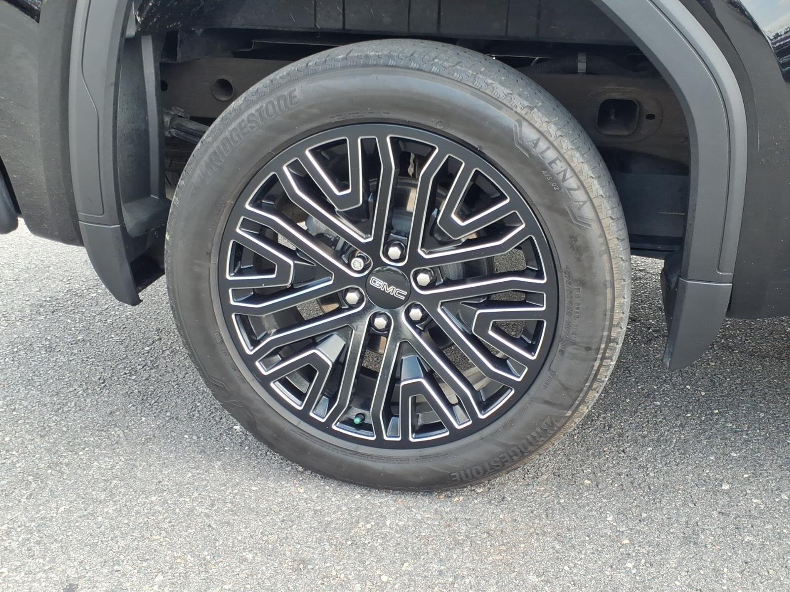 Used 2022 Onyx Black GMC Denali Ultimate image 14
