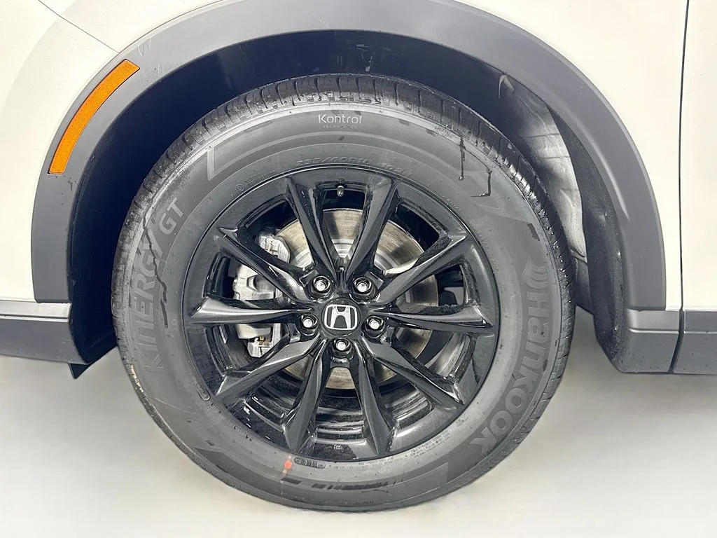 New 2026 Platinum White Pearl Honda Sport-L image 13
