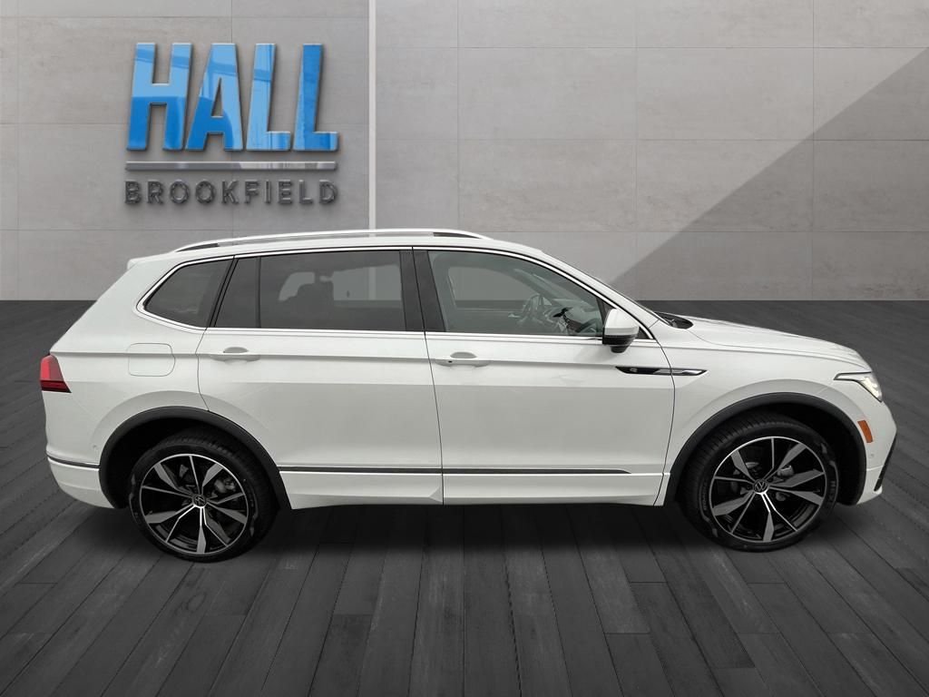 Used 2023 White Volkswagen 2.0T SEL R-Line image 7