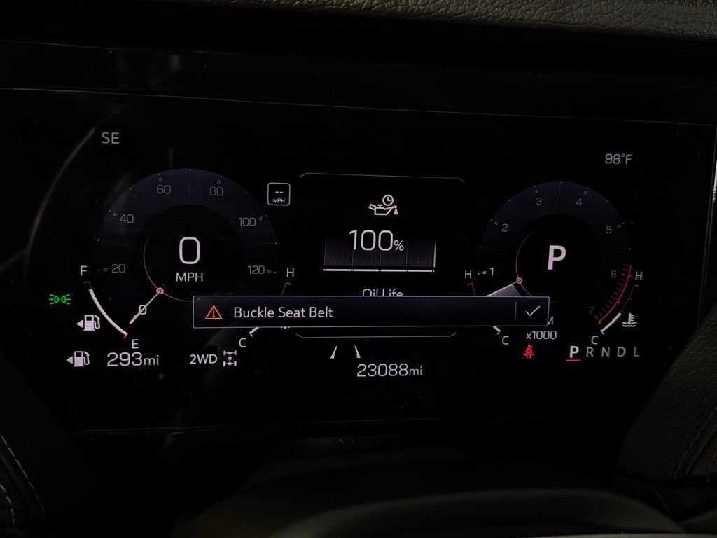 Used 2025 White GMC Denali image 16