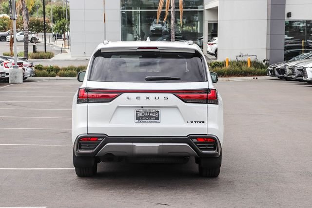New 2026 Eminent White Pearl Lexus LX 700h LUXURY image 5