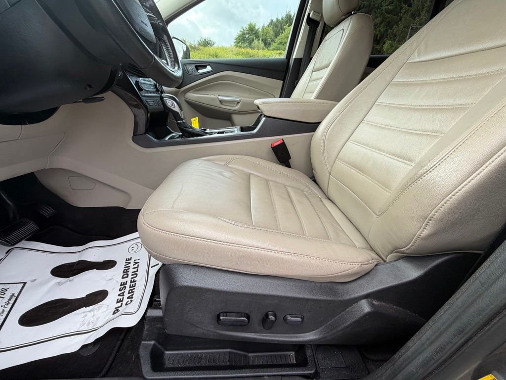 Used 2019 Gray Ford Titanium image 17
