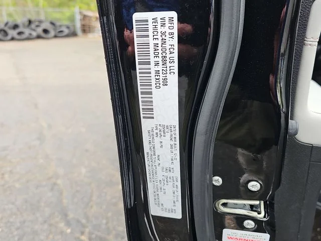 Used 2022 Black Jeep Limited image 33