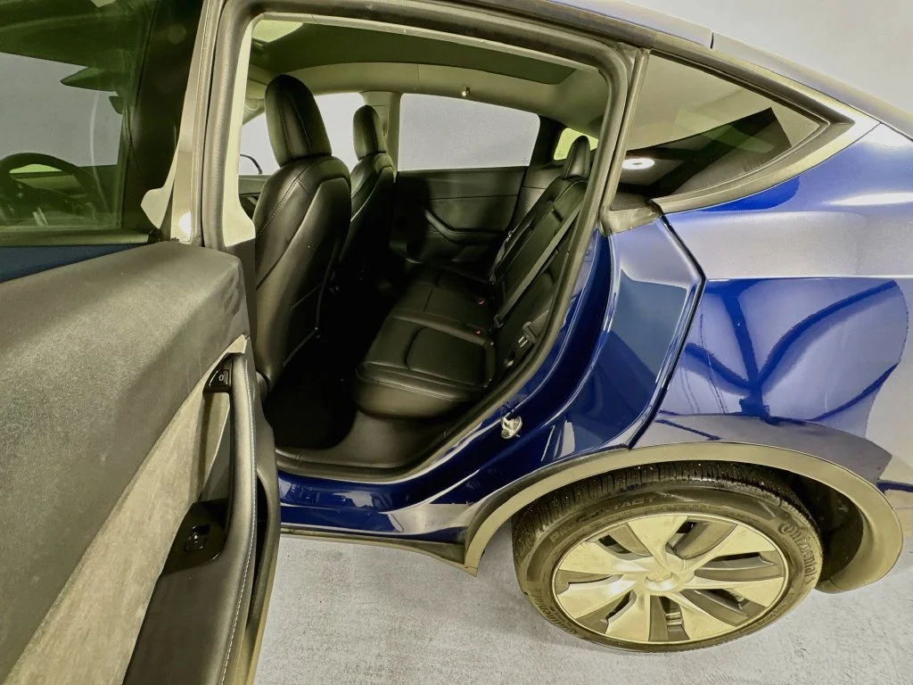 Used 2021 Deep Blue Metallic Tesla Long Range image 27