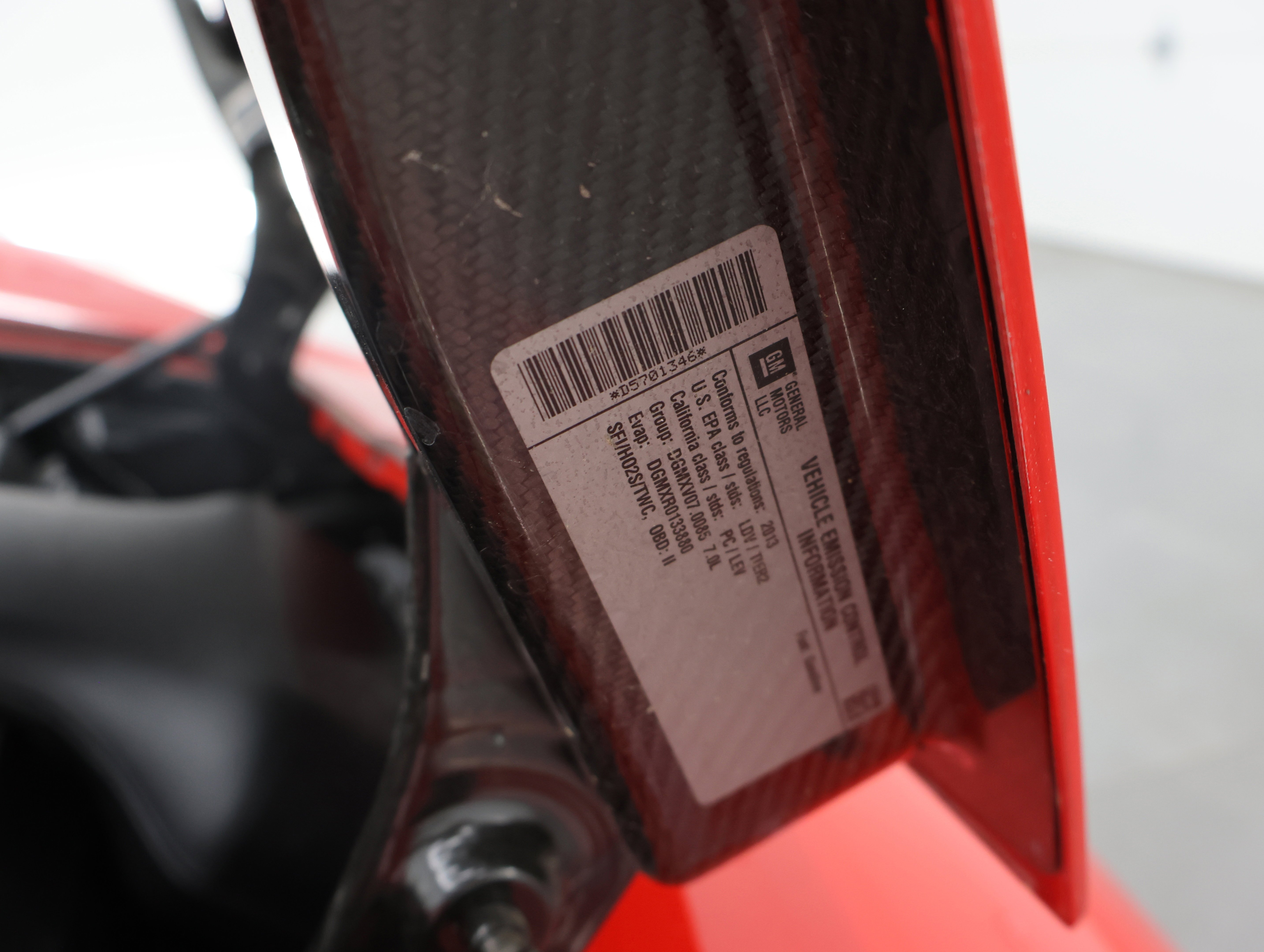 Used 2013 Torch Red Chevrolet 427 1SB: 427 1SB-6 SPEED STICK SHIFT-NAV-HEATED LEATHER-7.0L V8 image 18