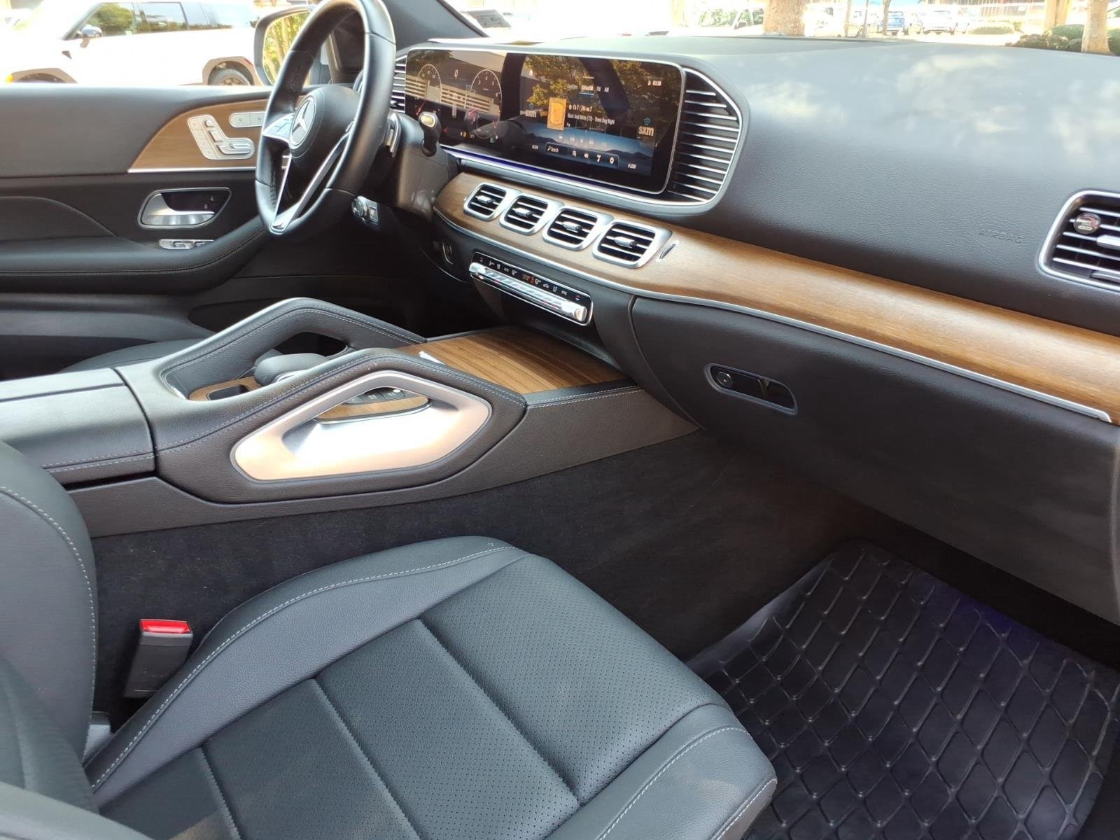 Used 2025 Cirrus Silver Metallic Mercedes-Benz GLE 350 image 26