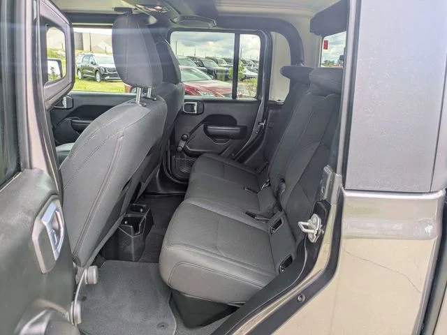 Used 2021 Crystal Metallic Jeep Willys image 14
