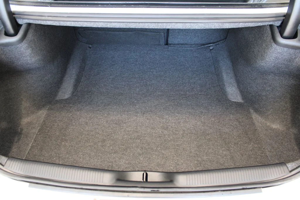 Used 2021 Triple Nickel Clearcoat Dodge R/T image 16