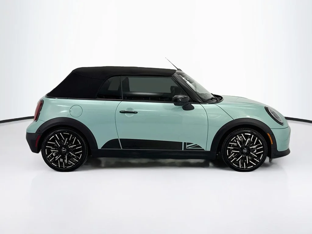 New 2026 Green MINI  image 4