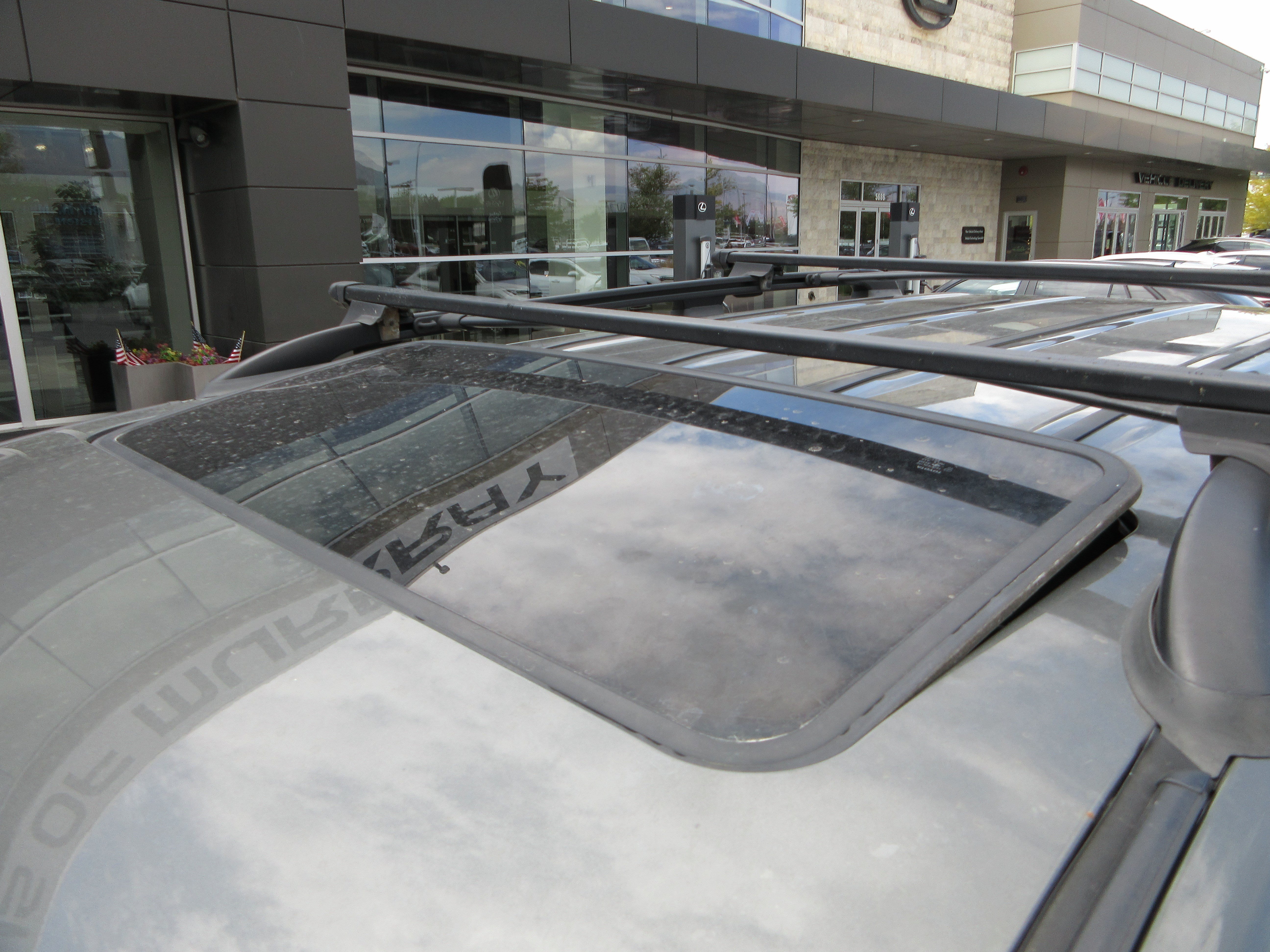 Used 2000 River Rock Green Metallic Toyota Base image 16
