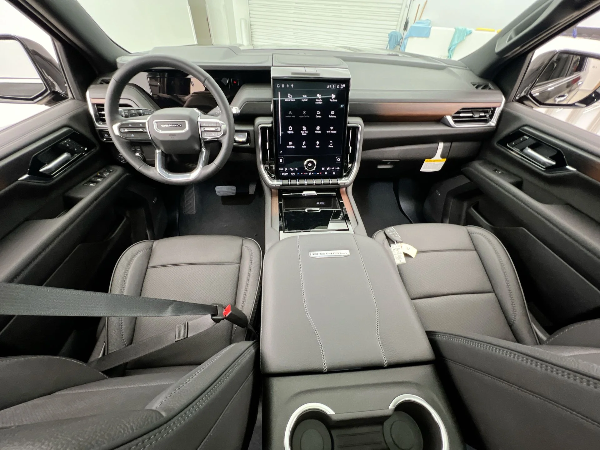 2026 GMC Yukon XL Denali - Photo 79