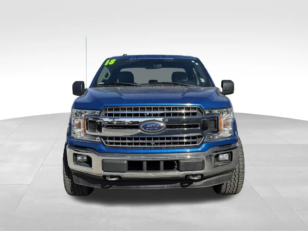 Used 2018 Blue Ford XL image 8