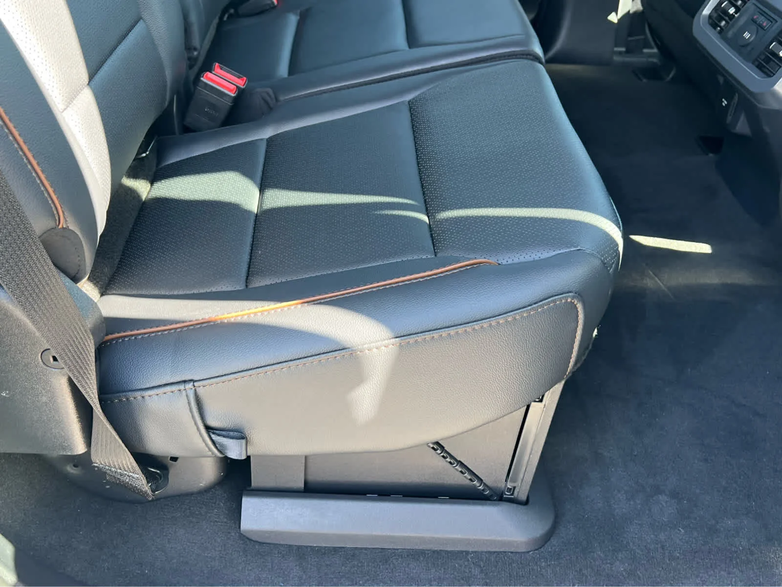 New 2026 Avalanche Ford F-350® Lariat® image 22