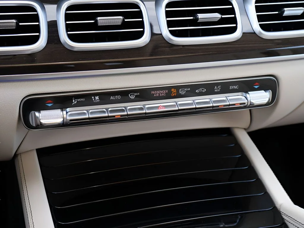 New 2026 Polar White Mercedes-Benz GLS 450 image 28